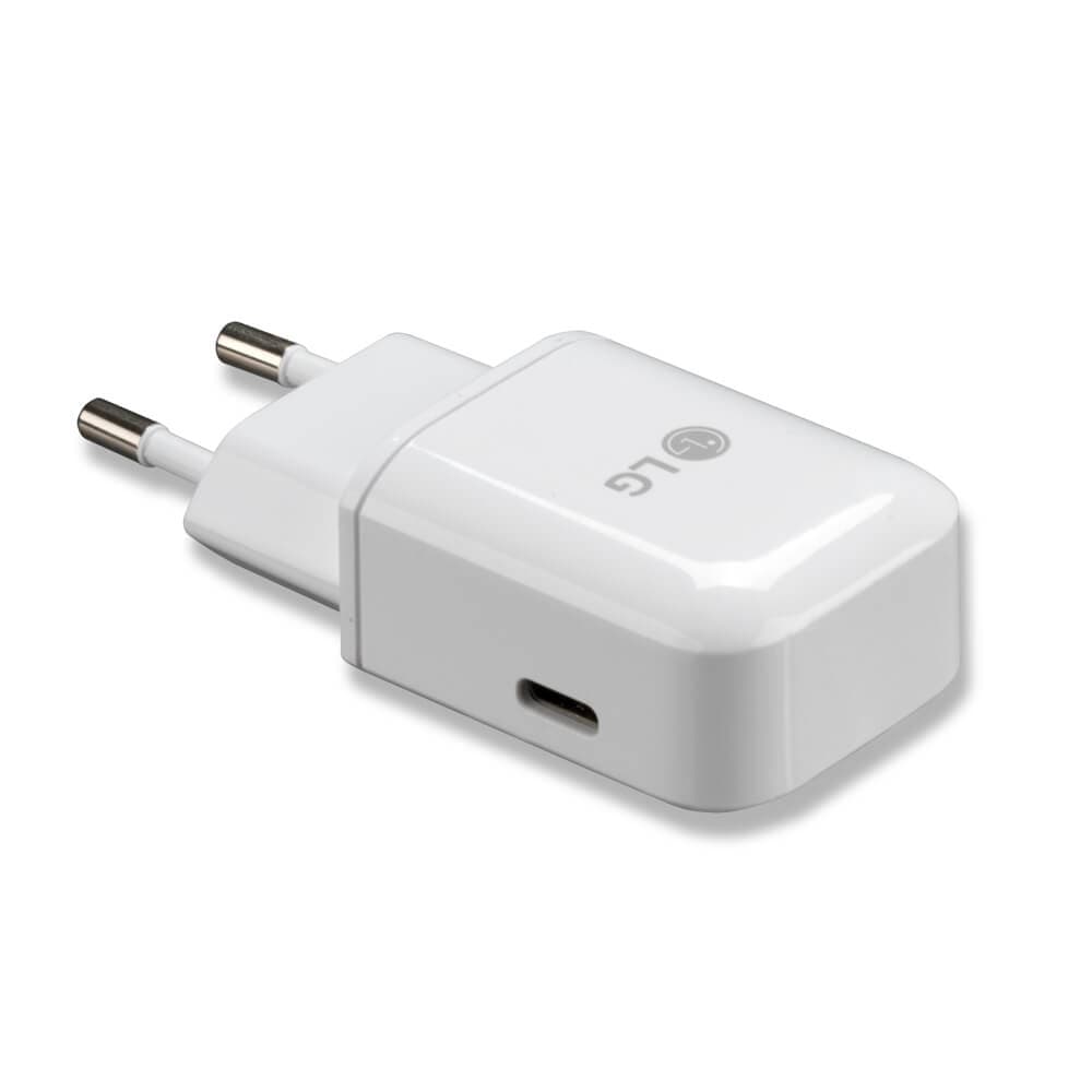 Захранване с технология за бързо зареждане за устройства с USB-C стандарт (бял) - LG USB-C Fast Charger 15W MCS-N04ER/ED (bulk)