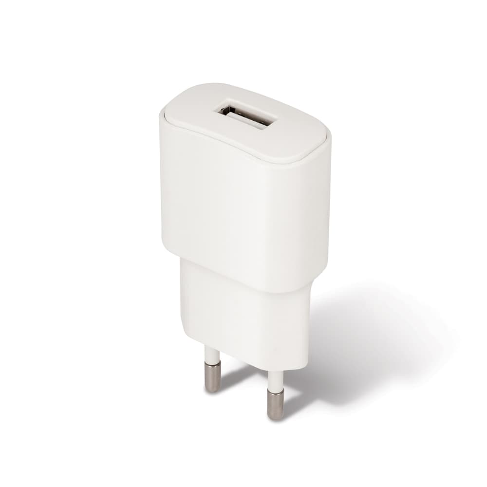Зарядно за телефон Forever, от контакт към USB A(ж), 5V, 2A, USB A(м) към microUSB(м) кабел, бяло