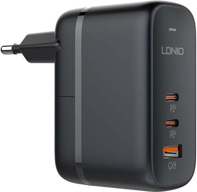 Зарядно устройство LDNIO Q366, от контакт към 2x USB-C(ж), 1x USB-A(ж), 20V/3.25A, черно, 65W